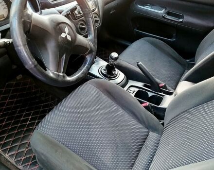 Сірий Міцубісі Lancer, об'ємом двигуна 1.6 л та пробігом 250 тис. км за 3500 $, фото 1 на Automoto.ua