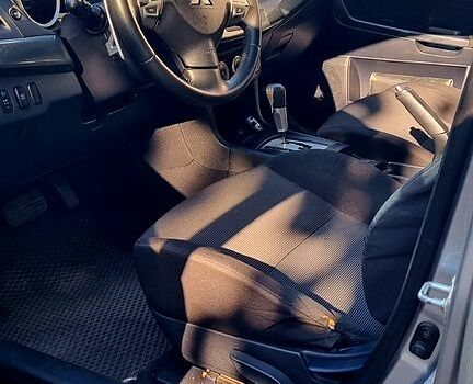 Сірий Міцубісі Lancer, об'ємом двигуна 2 л та пробігом 274 тис. км за 6300 $, фото 11 на Automoto.ua