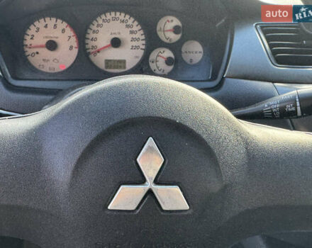 Мицубиси Лансер 2008 в Одессе на Automoto.ua Серый Мицубиси Лансер, объемом двигателя 1.6 л и пробегом 221 тыс. км за 3700 $, фото 17 на Automoto.ua
