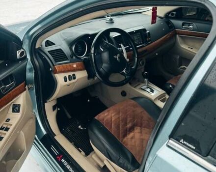 Сірий Міцубісі Lancer, об'ємом двигуна 2 л та пробігом 213 тис. км за 7300 $, фото 14 на Automoto.ua