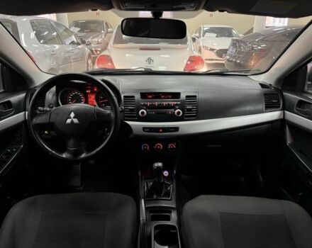 Серый Мицубиси Лансер, объемом двигателя 1.5 л и пробегом 241 тыс. км за 6400 $, фото 10 на Automoto.ua