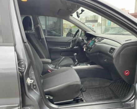 Серый Мицубиси Лансер, объемом двигателя 1.6 л и пробегом 146 тыс. км за 5990 $, фото 10 на Automoto.ua