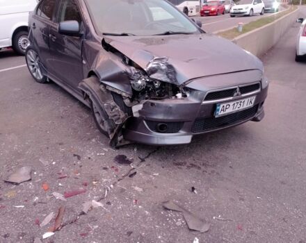 Сірий Міцубісі Lancer, об'ємом двигуна 2 л та пробігом 180 тис. км за 2800 $, фото 1 на Automoto.ua