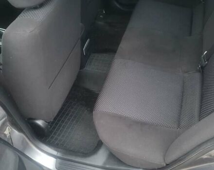 Сірий Міцубісі Lancer, об'ємом двигуна 1.6 л та пробігом 440 тис. км за 4200 $, фото 6 на Automoto.ua