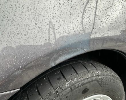 Сірий Міцубісі Lancer, об'ємом двигуна 1.5 л та пробігом 203 тис. км за 5600 $, фото 5 на Automoto.ua