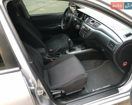 Мицубиси Лансер 2008 в Николаеве на Automoto.ua Серый Мицубиси Лансер, объемом двигателя 1.58 л и пробегом 132 тыс. км за 5900 $, фото 9 на Automoto.ua