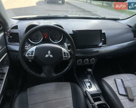 Сірий Міцубісі Lancer, об'ємом двигуна 2 л та пробігом 200 тис. км за 6000 $, фото 4 на Automoto.ua