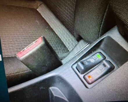 Серый Мицубиси Лансер, объемом двигателя 1.5 л и пробегом 235 тыс. км за 6500 $, фото 7 на Automoto.ua