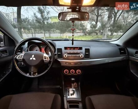 Сірий Міцубісі Lancer, об'ємом двигуна 2 л та пробігом 280 тис. км за 6999 $, фото 13 на Automoto.ua