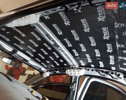 Серый Мицубиси Лансер, объемом двигателя 2 л и пробегом 175 тыс. км за 7300 $, фото 8 на Automoto.ua