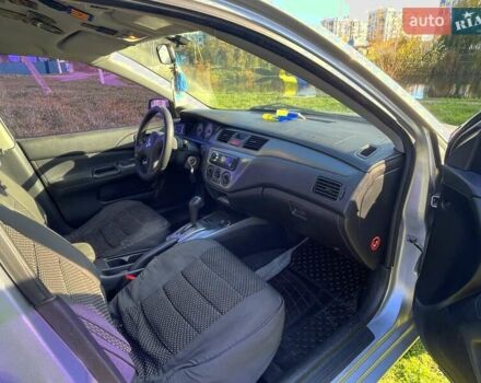 Сірий Міцубісі Lancer, об'ємом двигуна 1.6 л та пробігом 364 тис. км за 4300 $, фото 11 на Automoto.ua