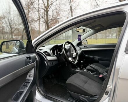 Сірий Міцубісі Lancer, об'ємом двигуна 2 л та пробігом 265 тис. км за 5300 $, фото 15 на Automoto.ua