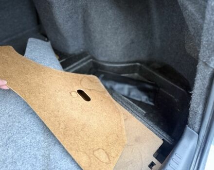 Сірий Міцубісі Lancer, об'ємом двигуна 2 л та пробігом 265 тис. км за 5300 $, фото 10 на Automoto.ua