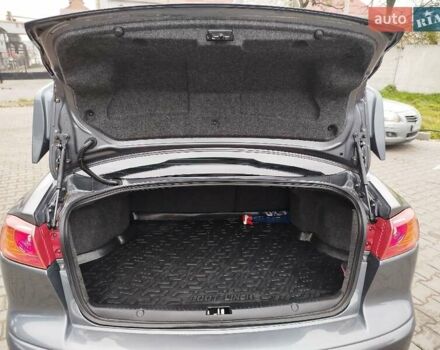 Міцубісі Lancer 2008 у Хмельницькому на Automoto.ua Сірий Міцубісі Lancer, об'ємом двигуна 2 л та пробігом 157 тис. км за 6300 $, фото 48 на Automoto.ua