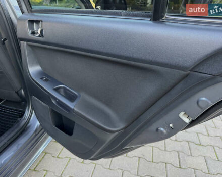 Сірий Міцубісі Lancer, об'ємом двигуна 2 л та пробігом 92 тис. км за 9800 $, фото 74 на Automoto.ua