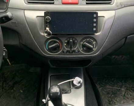 Мицубиси Лансер 2008 в Владимир-Волынский на Automoto.ua Серый Мицубиси Лансер, объемом двигателя 1.4 л и пробегом 268 тыс. км за 3700 $, фото 2 на Automoto.ua