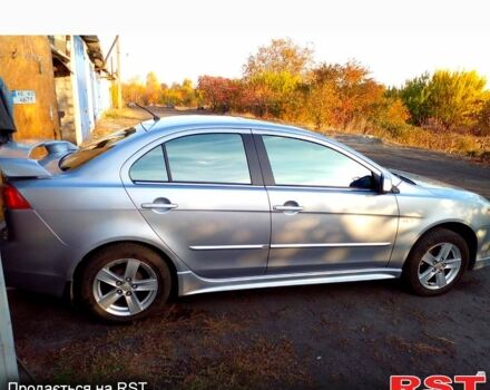 Сірий Міцубісі Lancer, об'ємом двигуна 15 л та пробігом 242 тис. км за 7000 $, фото 4 на Automoto.ua