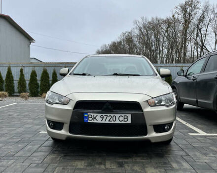 Сірий Міцубісі Lancer, об'ємом двигуна 2 л та пробігом 230 тис. км за 6800 $, фото 2 на Automoto.ua