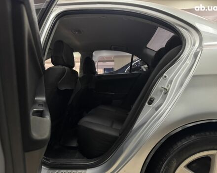 Серый Мицубиси Лансер, объемом двигателя 0 л и пробегом 241 тыс. км за 6400 $, фото 2 на Automoto.ua