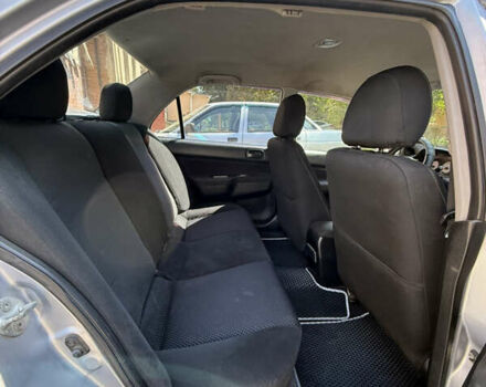 Сірий Міцубісі Lancer, об'ємом двигуна 1.6 л та пробігом 255 тис. км за 4100 $, фото 6 на Automoto.ua