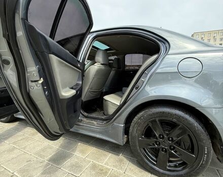 Мицубиси Лансер 2009 в Смеле на Automoto.ua Серый Мицубиси Лансер, объемом двигателя 2 л и пробегом 183 тыс. км за 6500 $, фото 3 на Automoto.ua