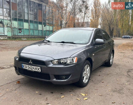 Серый Мицубиси Лансер, объемом двигателя 1.5 л и пробегом 116 тыс. км за 6000 $, фото 2 на Automoto.ua