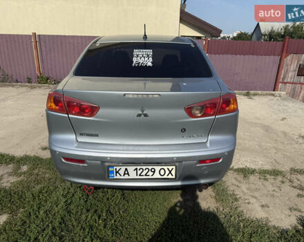 Серый Мицубиси Лансер, объемом двигателя 2 л и пробегом 439 тыс. км за 8000 $, фото 4 на Automoto.ua