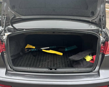 Серый Мицубиси Лансер, объемом двигателя 1.5 л и пробегом 116 тыс. км за 6000 $, фото 7 на Automoto.ua