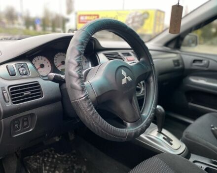 Сірий Міцубісі Lancer, об'ємом двигуна 1.6 л та пробігом 240 тис. км за 4650 $, фото 10 на Automoto.ua