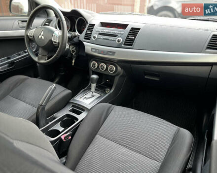 Сірий Міцубісі Lancer, об'ємом двигуна 2 л та пробігом 226 тис. км за 7600 $, фото 8 на Automoto.ua