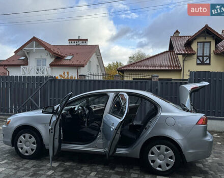 Міцубісі Lancer 2009 у Львові на Automoto.ua Сірий Міцубісі Lancer, об'ємом двигуна 1.5 л та пробігом 174 тис. км за 5990 $, фото 34 на Automoto.ua