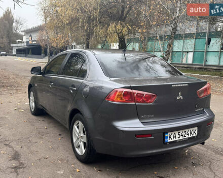 Серый Мицубиси Лансер, объемом двигателя 1.5 л и пробегом 116 тыс. км за 6000 $, фото 4 на Automoto.ua
