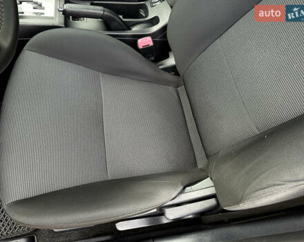 Сірий Міцубісі Lancer, об'ємом двигуна 2 л та пробігом 103 тис. км за 7500 $, фото 13 на Automoto.ua