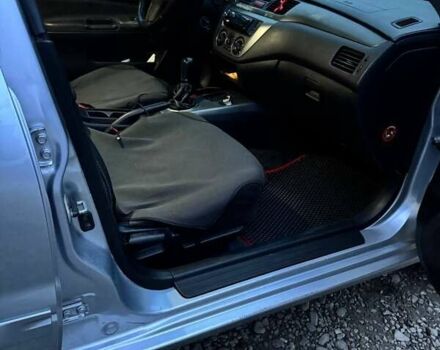 Серый Мицубиси Лансер, объемом двигателя 1.58 л и пробегом 227 тыс. км за 3200 $, фото 6 на Automoto.ua