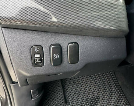 Сірий Міцубісі Lancer, об'ємом двигуна 2 л та пробігом 103 тис. км за 7500 $, фото 14 на Automoto.ua