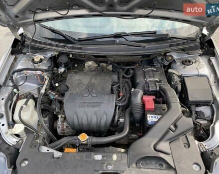 Серый Мицубиси Лансер, объемом двигателя 1.5 л и пробегом 303 тыс. км за 4900 $, фото 17 на Automoto.ua