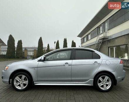 Серый Мицубиси Лансер, объемом двигателя 2 л и пробегом 279 тыс. км за 4999 $, фото 3 на Automoto.ua