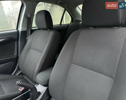 Серый Мицубиси Лансер, объемом двигателя 2 л и пробегом 279 тыс. км за 4999 $, фото 15 на Automoto.ua