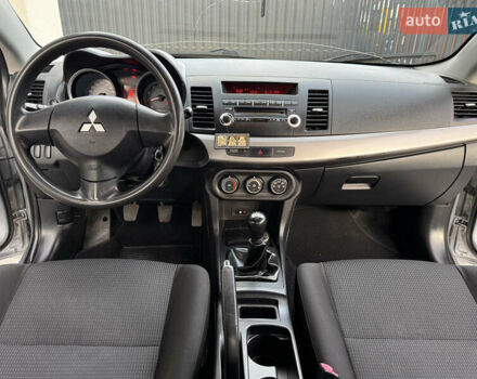 Міцубісі Lancer 2009 у Львові на Automoto.ua Сірий Міцубісі Lancer, об'ємом двигуна 1.5 л та пробігом 174 тис. км за 5990 $, фото 23 на Automoto.ua