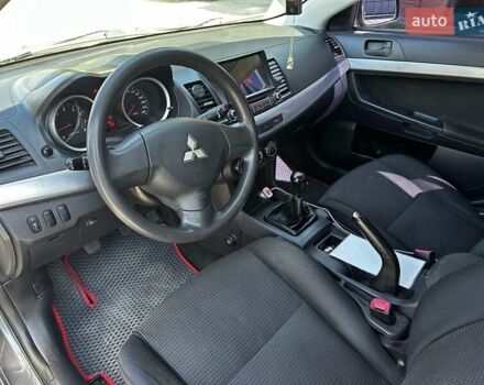 Сірий Міцубісі Lancer, об'ємом двигуна 1.5 л та пробігом 250 тис. км за 5500 $, фото 5 на Automoto.ua