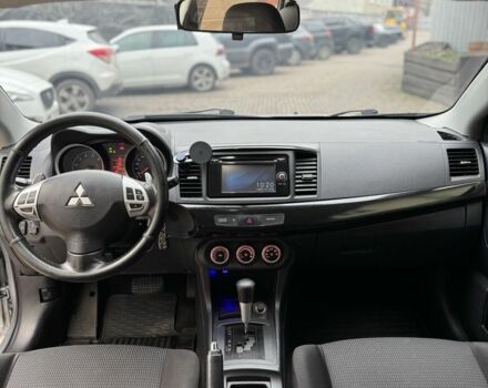 Серый Мицубиси Лансер, объемом двигателя 2 л и пробегом 220 тыс. км за 7450 $, фото 14 на Automoto.ua