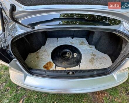 Серый Мицубиси Лансер, объемом двигателя 1.5 л и пробегом 265 тыс. км за 6500 $, фото 12 на Automoto.ua