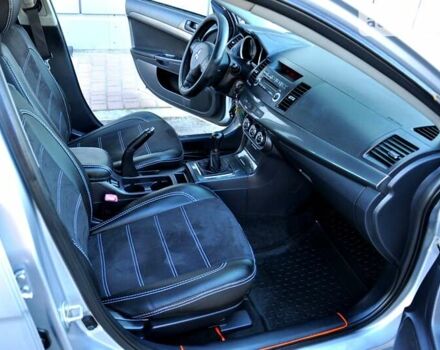 Сірий Міцубісі Lancer, об'ємом двигуна 2 л та пробігом 223 тис. км за 6900 $, фото 22 на Automoto.ua