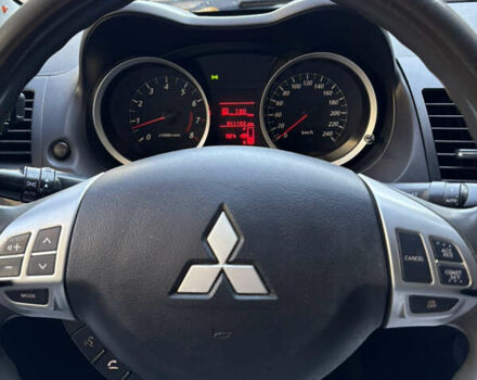 Мицубиси Лансер 2011 в Львове на Automoto.ua Серый Мицубиси Лансер, объемом двигателя 2 л и пробегом 342 тыс. км за 6300 $, фото 26 на Automoto.ua
