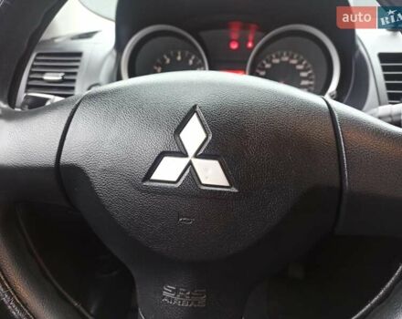 Сірий Міцубісі Lancer, об'ємом двигуна 1.5 л та пробігом 255 тис. км за 7500 $, фото 13 на Automoto.ua