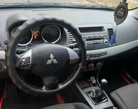 Мицубиси Лансер 2011 в Чернигове на Automoto.ua Серый Мицубиси Лансер, объемом двигателя 1.5 л и пробегом 300 тыс. км за 5300 $, фото 2 на Automoto.ua