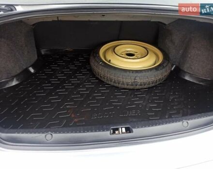 Сірий Міцубісі Lancer, об'ємом двигуна 1.5 л та пробігом 255 тис. км за 7500 $, фото 22 на Automoto.ua