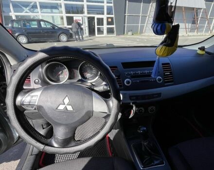 Сірий Міцубісі Lancer, об'ємом двигуна 1.5 л та пробігом 1 тис. км за 5300 $, фото 6 на Automoto.ua