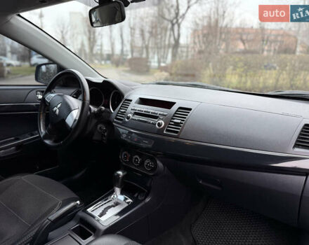 Сірий Міцубісі Lancer, об'ємом двигуна 1.6 л та пробігом 220 тис. км за 6900 $, фото 4 на Automoto.ua