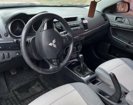 Сірий Міцубісі Lancer, об'ємом двигуна 1.59 л та пробігом 270 тис. км за 5500 $, фото 9 на Automoto.ua